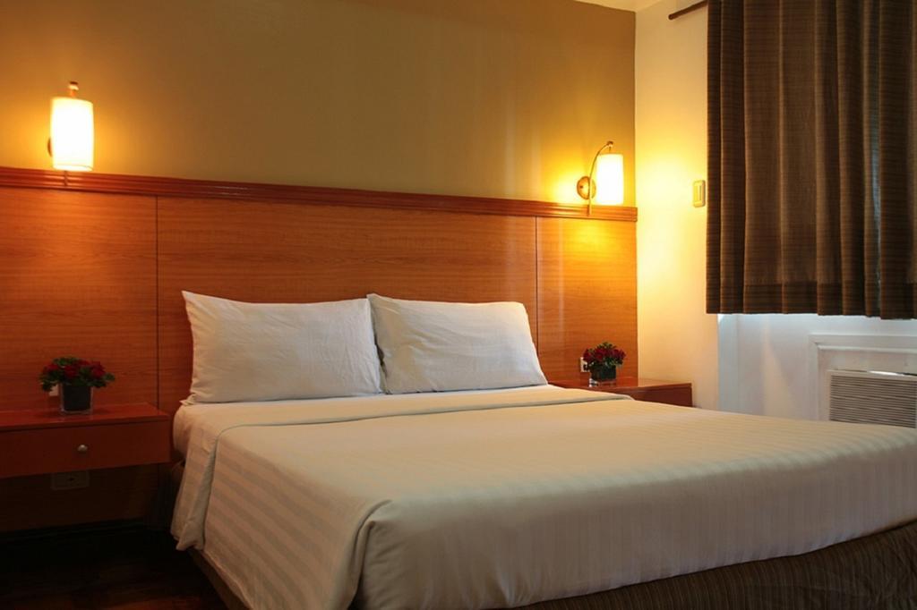 Bsa Suites Makati City Exterior foto