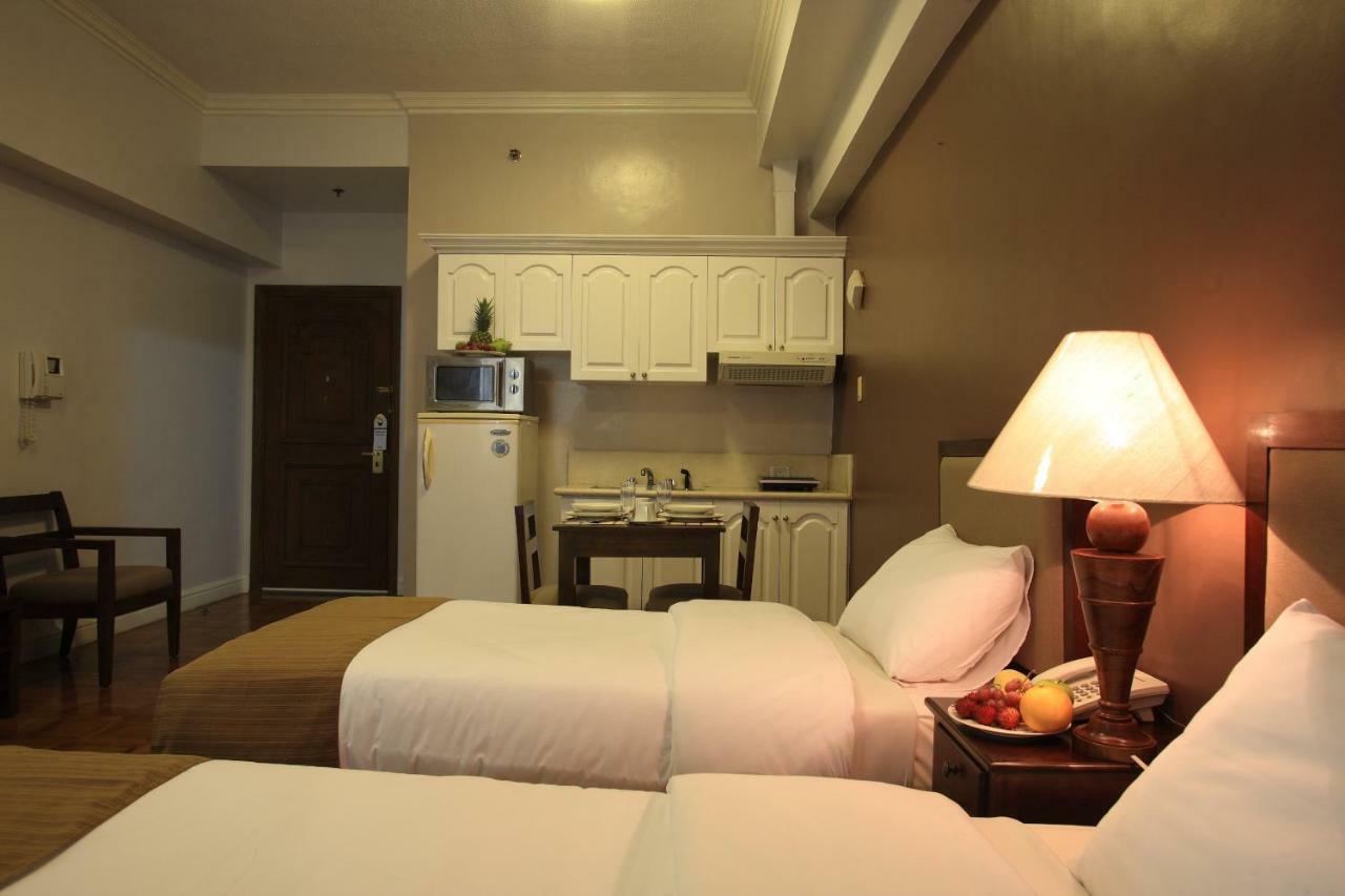 Bsa Suites Makati City Exterior foto