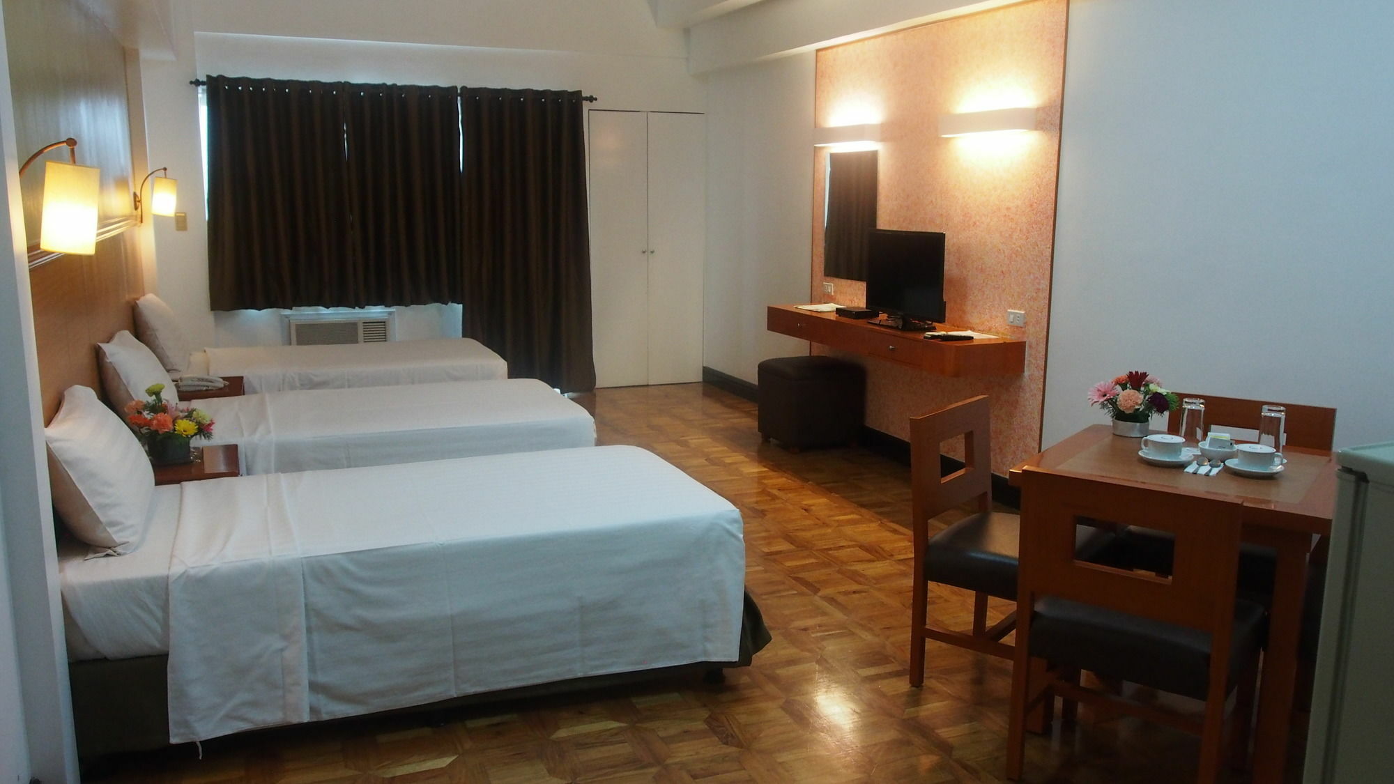 Bsa Suites Makati City Exterior foto