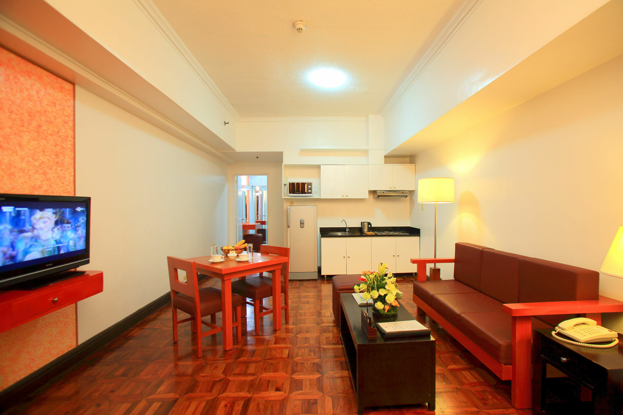 Bsa Suites Makati City Exterior foto
